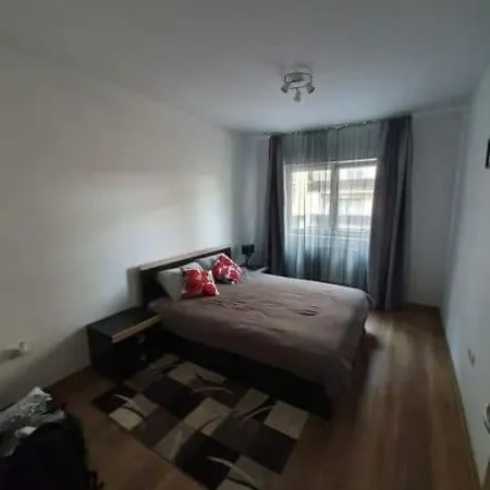 Bonjour View Apartment *